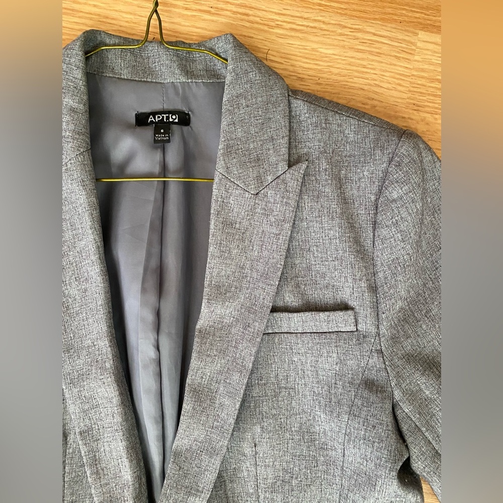 Light grey Apt. 9 single button blazer